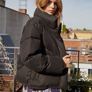 wilfred cloud puff matte black size s